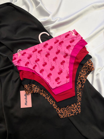 Juicy couture pack of 5 no show panties