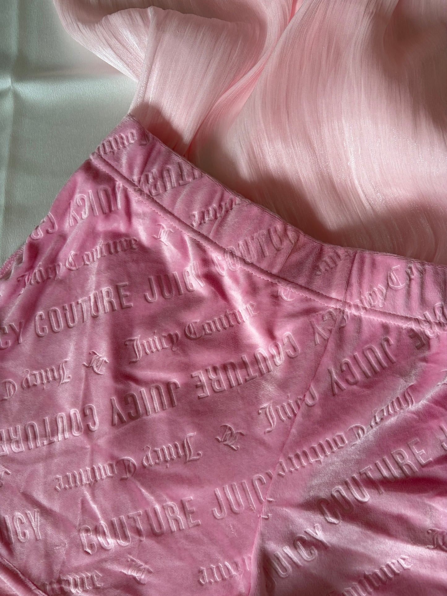 Juicy couture velvet short | M & L