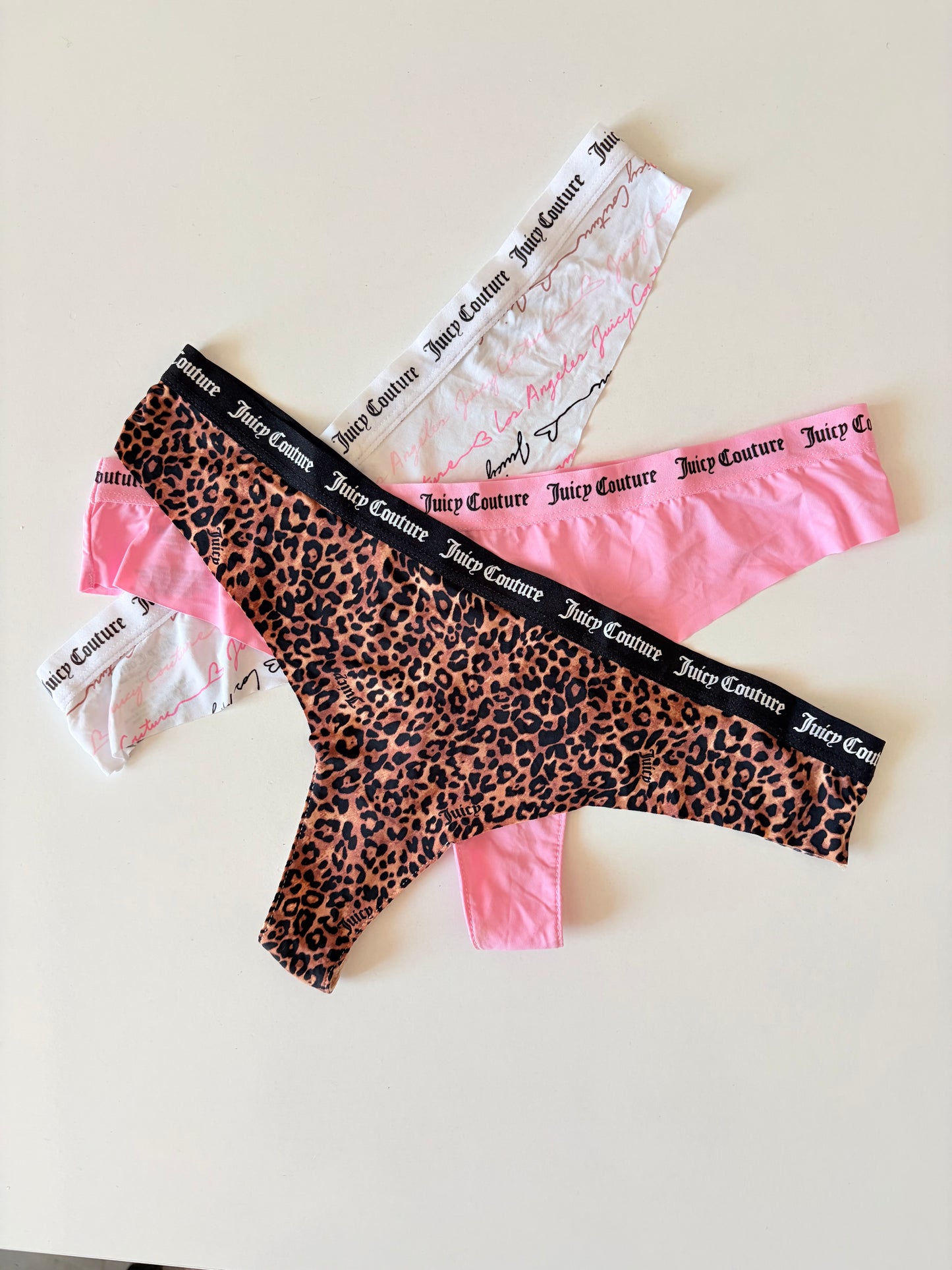 Juicy couture pack of 3 laser cut seamless thongs