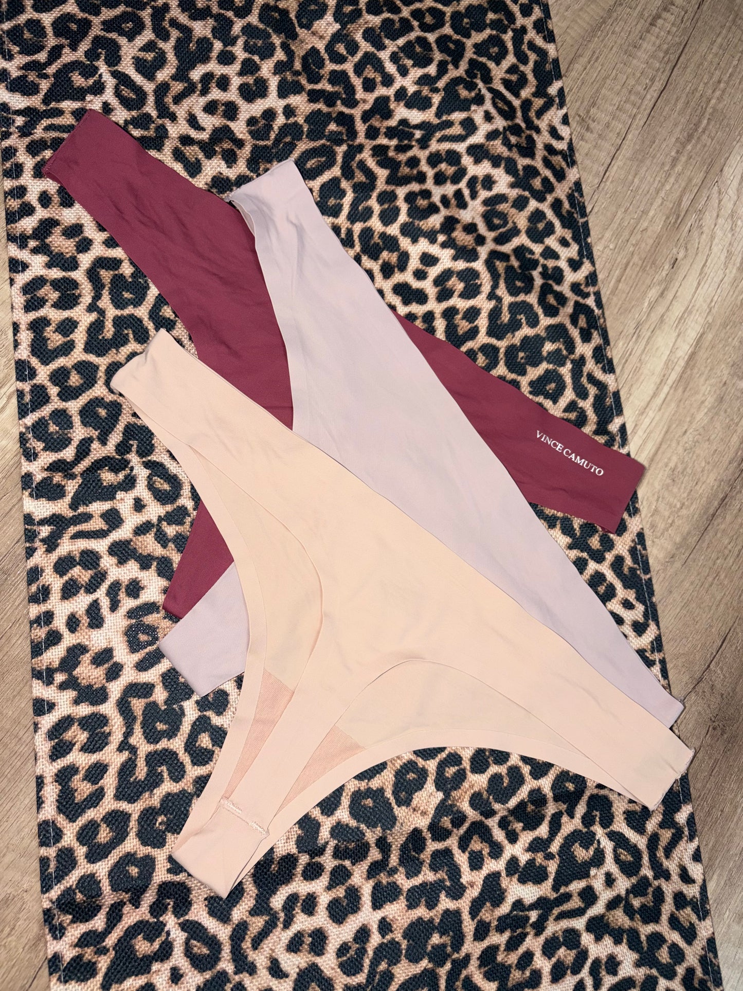 Venice camuto seamless thong