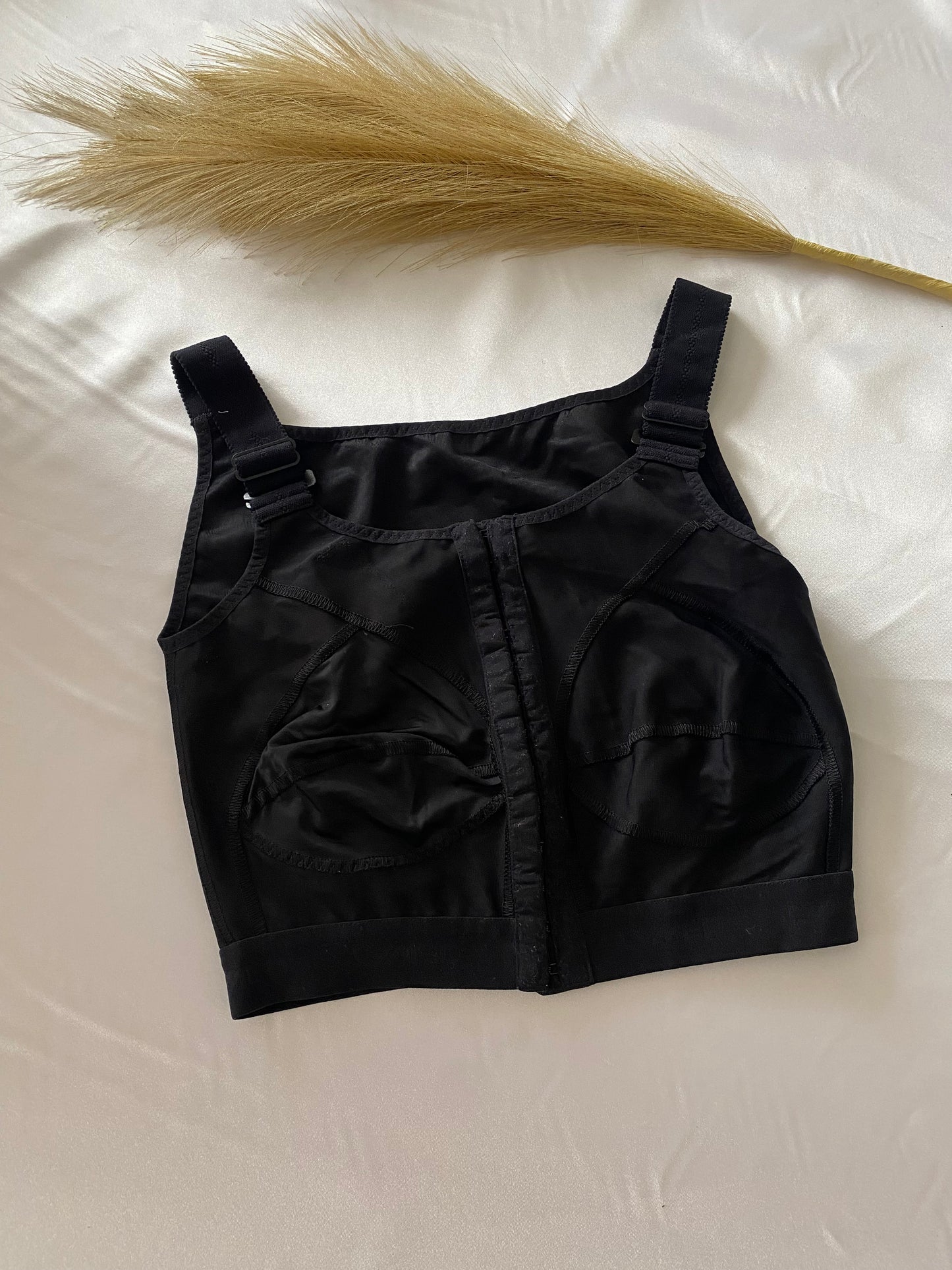 Lymed shaper bra