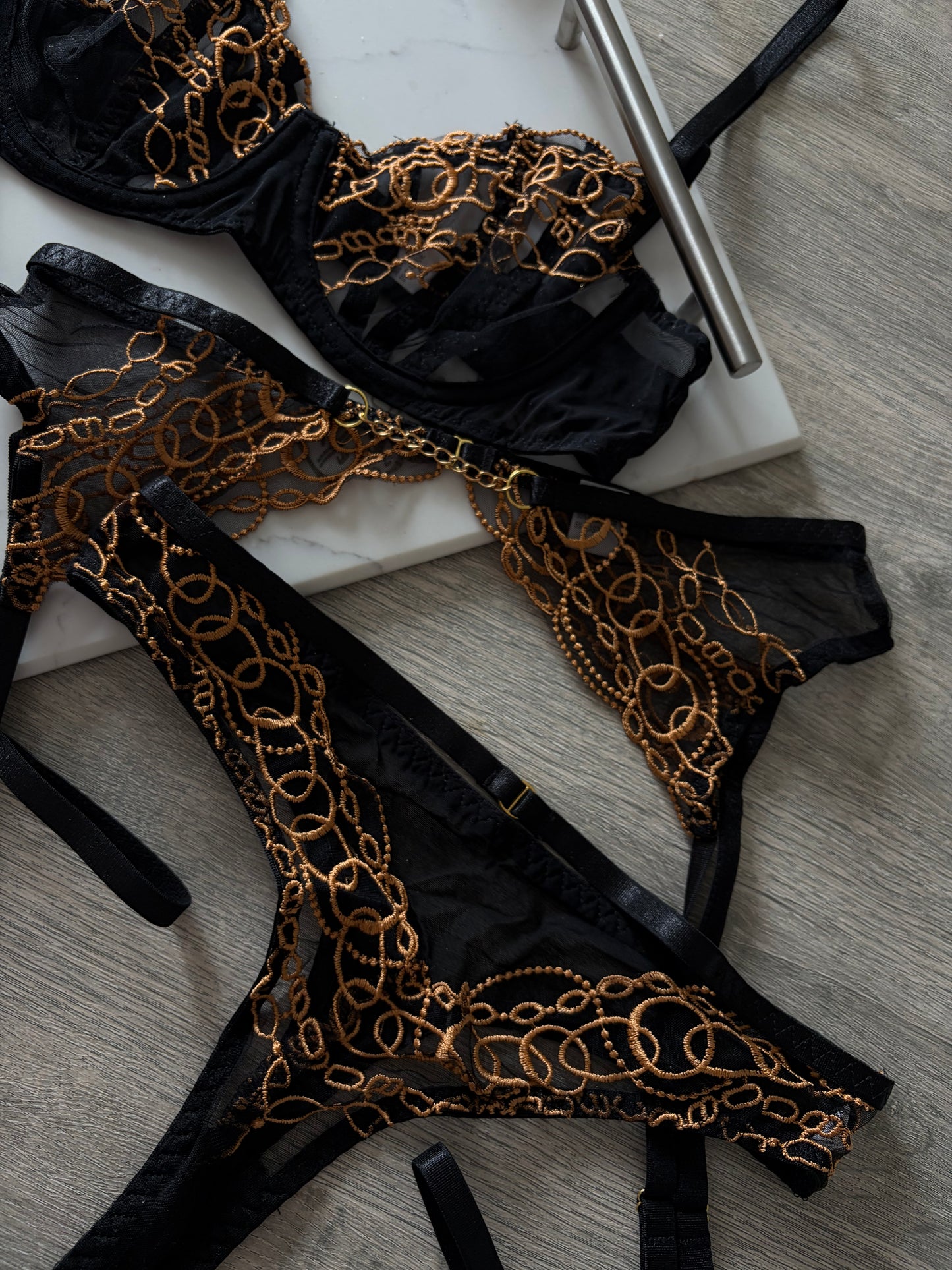 4 pc lingerie set