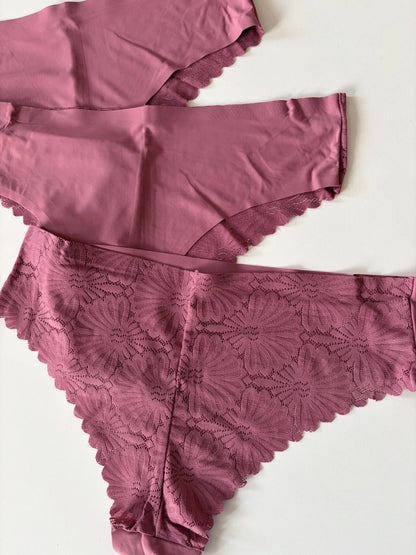 Danskin laser cut no show panty