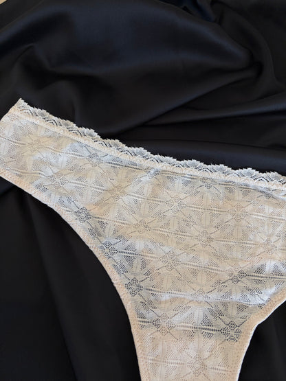 Love skin thong