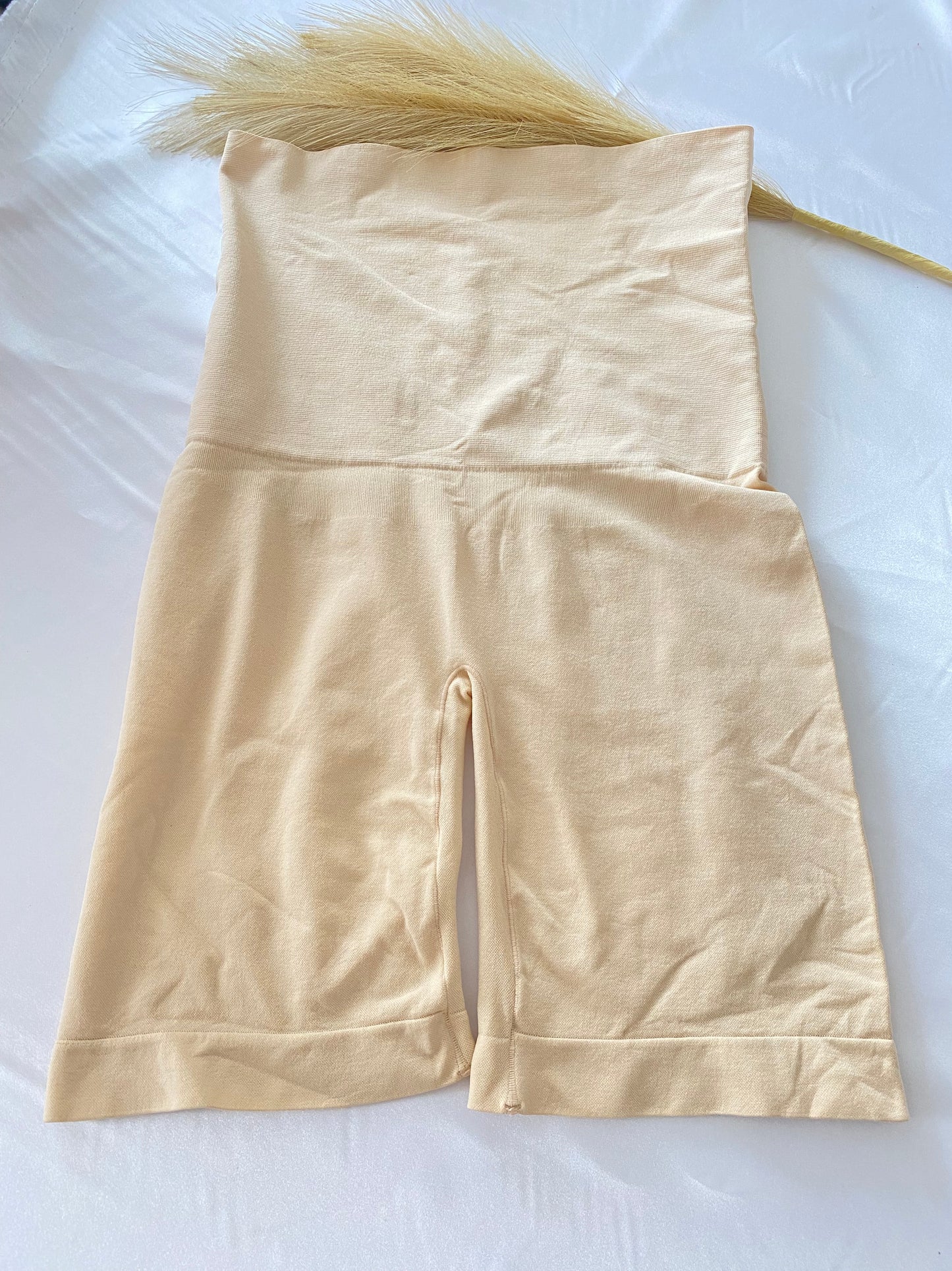 High waist shaper shorts