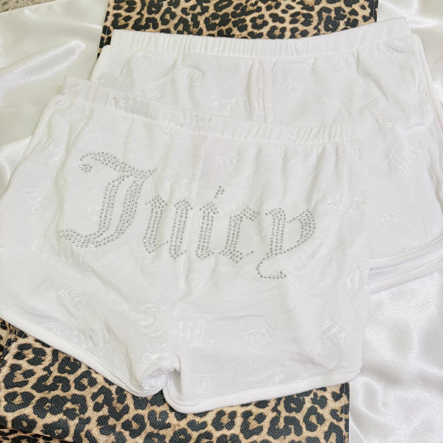 Juicy couture velvet short | S & M