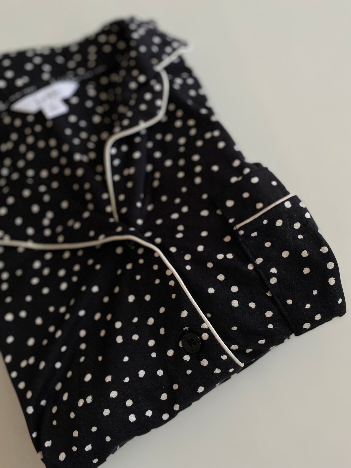 Nicole miller pyjamas set