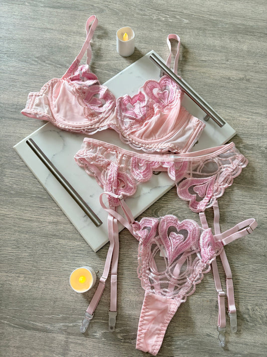Light pink 3 pc lingerie set