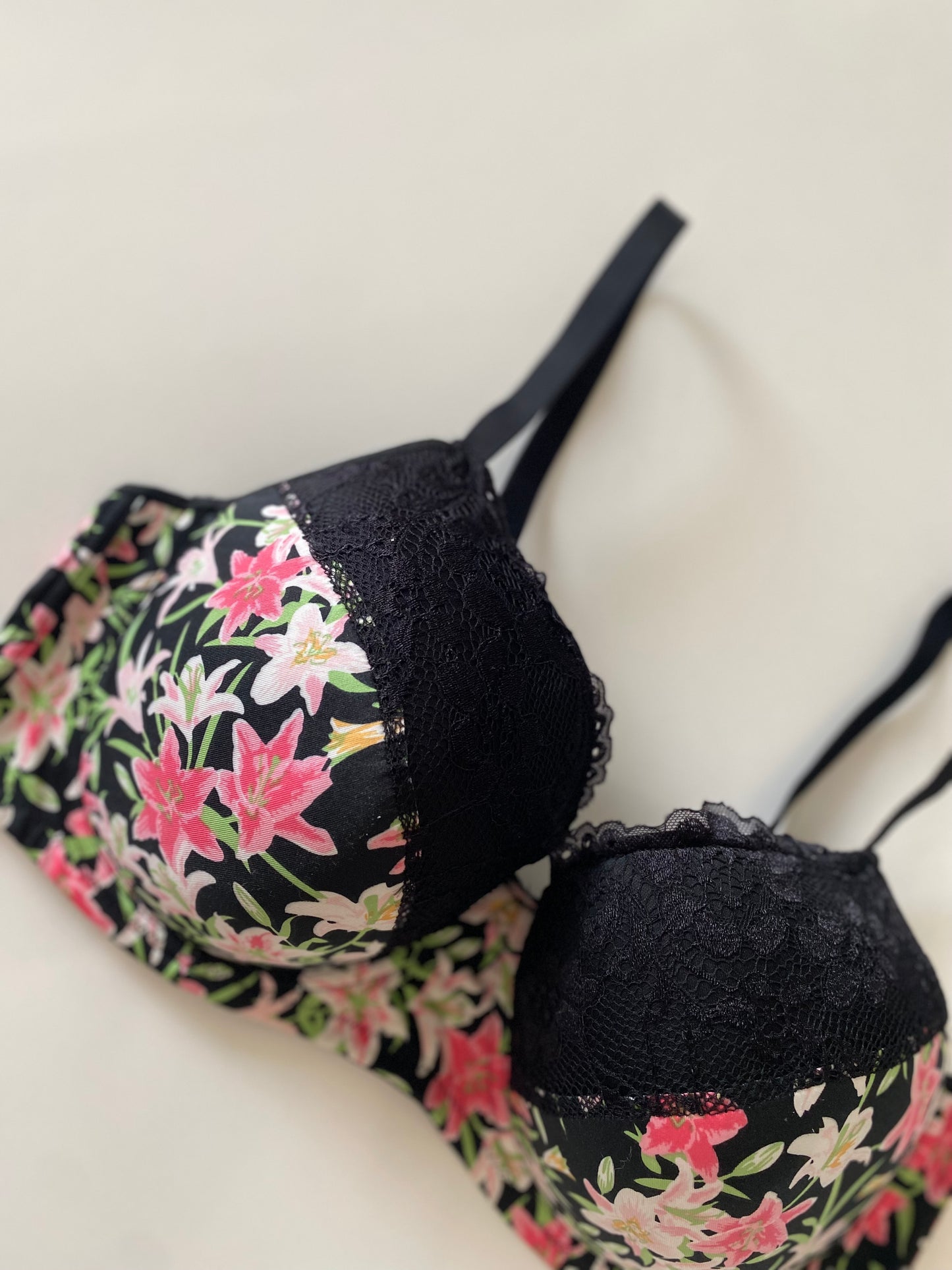 Floral print | 100 E