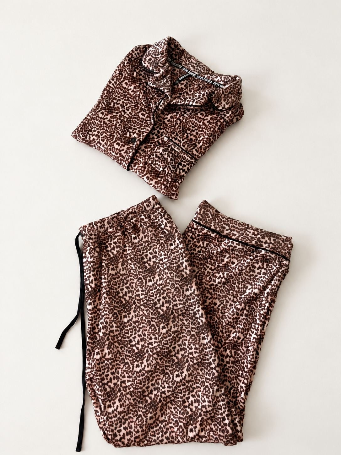 Steve madden leopard velvet pj set
