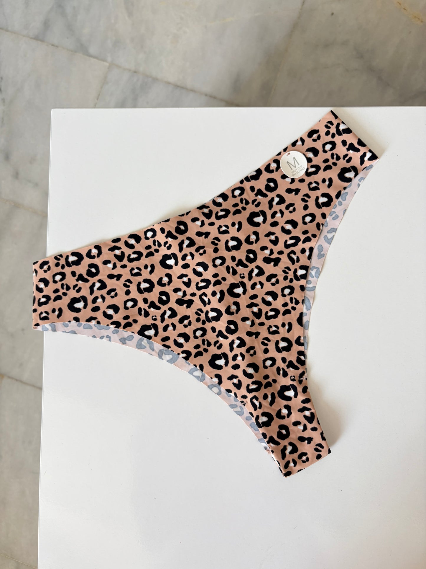 Body laser cut seamless high Brazilian cut
