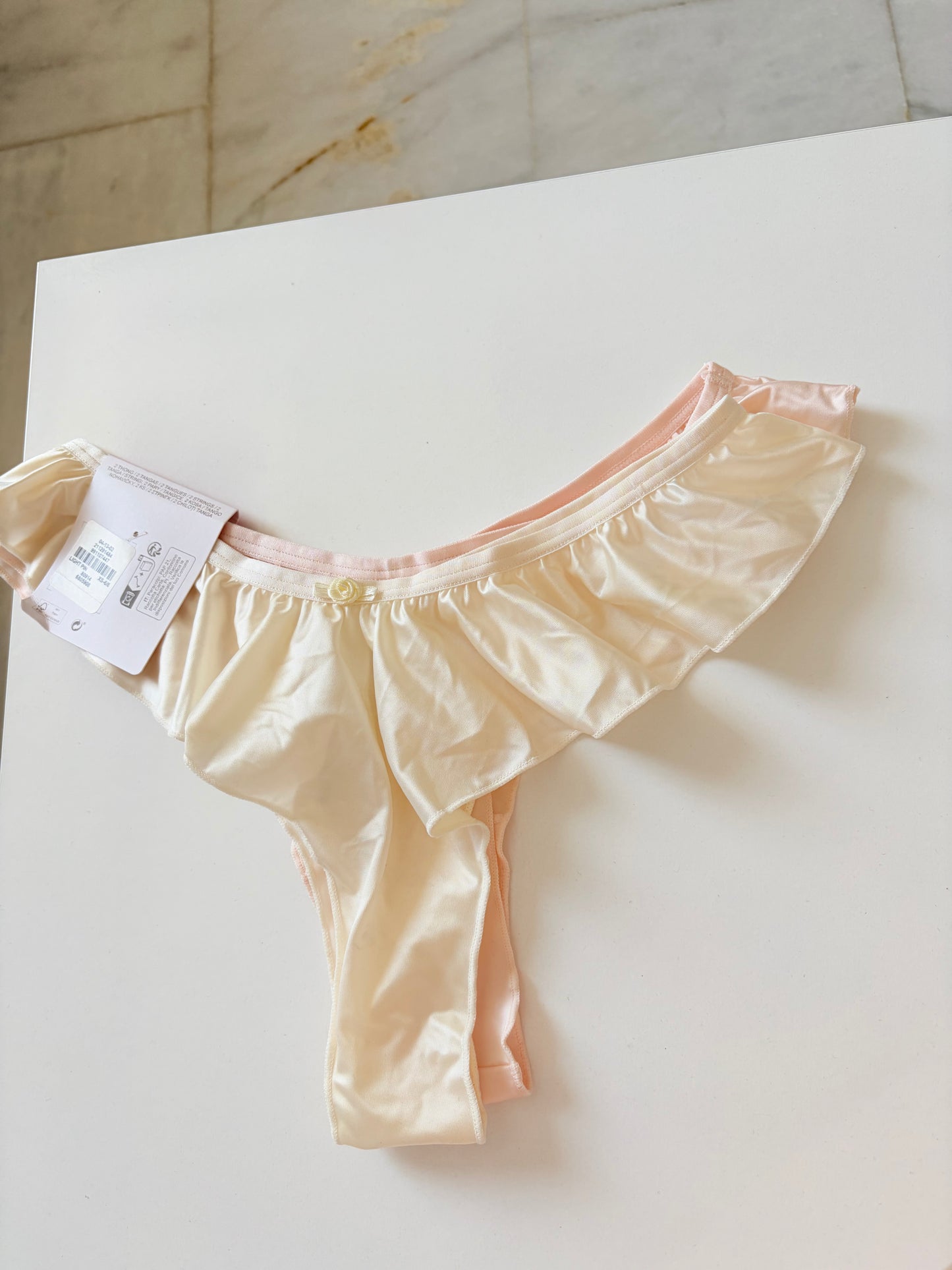 Primark pack of 2 thongs