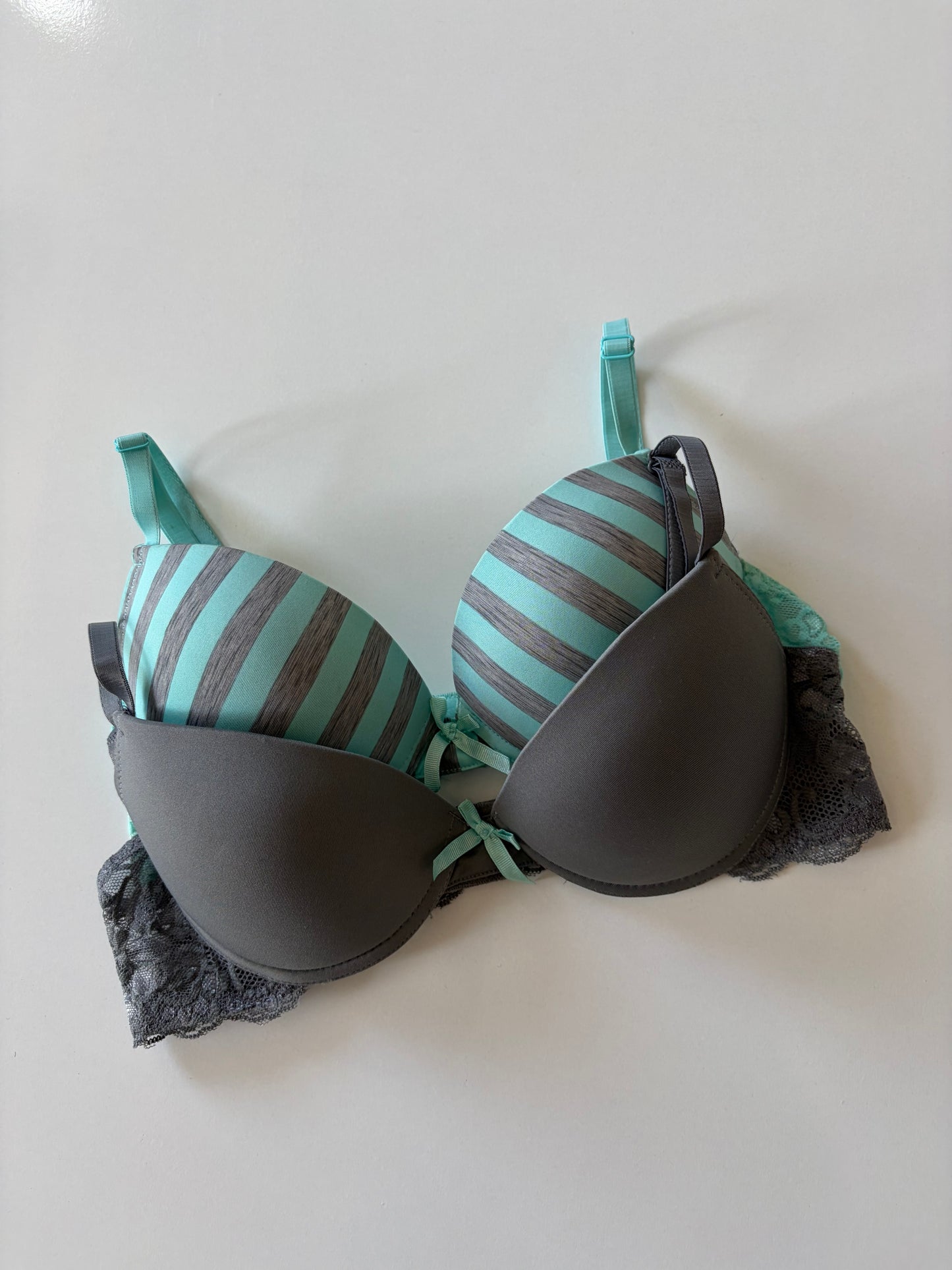 XOXO set of push up bras | 34/75 B