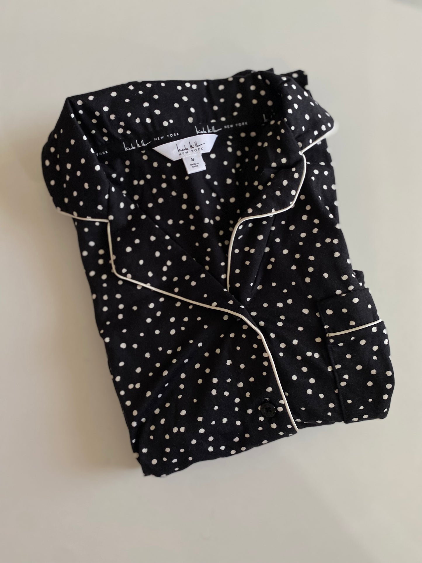 Nicole miller pyjamas set