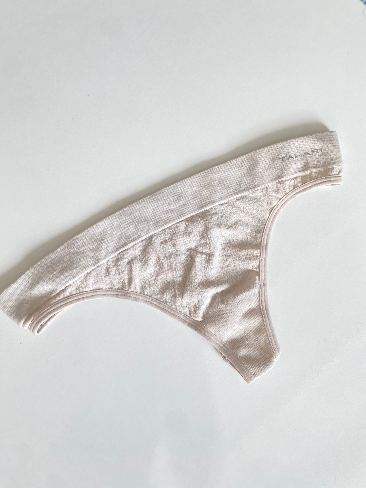 Tahari thong | M