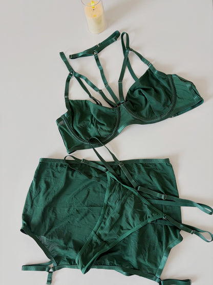 Jade kiss 4 pc lingerie set