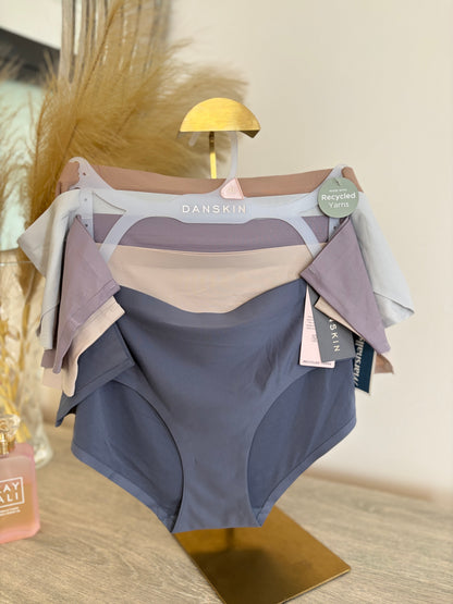 Danskin pack of 5 high waisted laser cut panties | XL