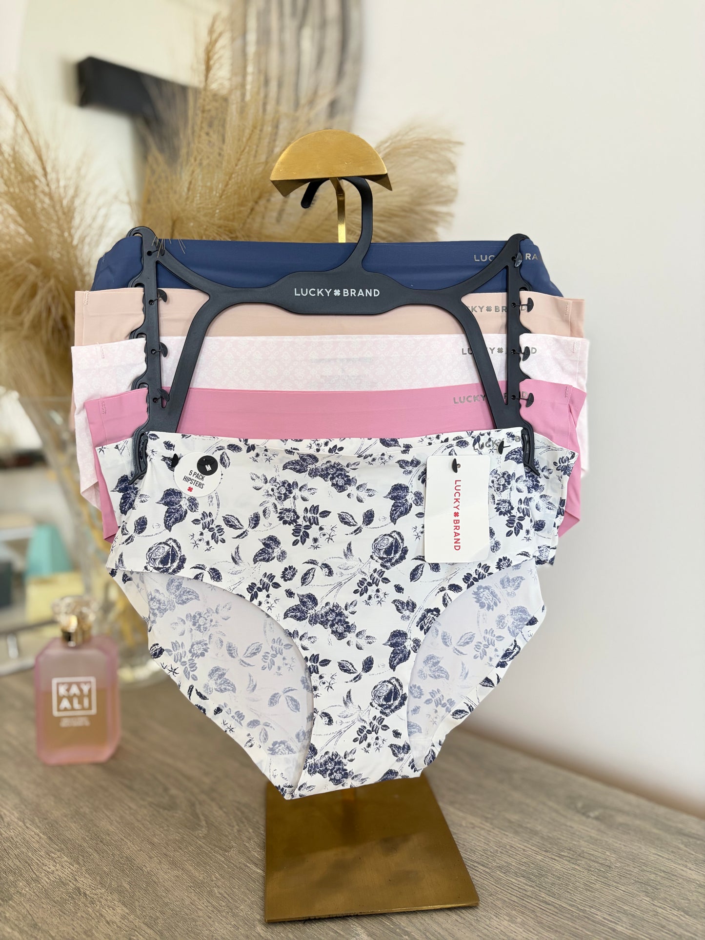 Lucky brand pack of 5 laser cut seamless panties | M