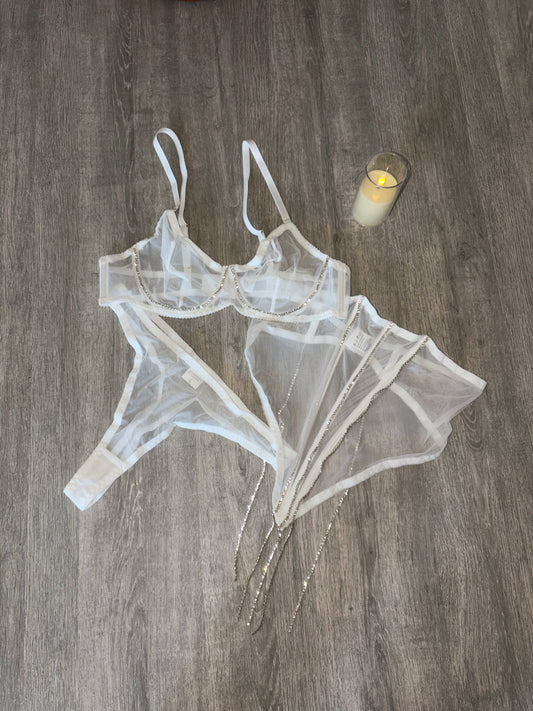 Star of the night lingerie set