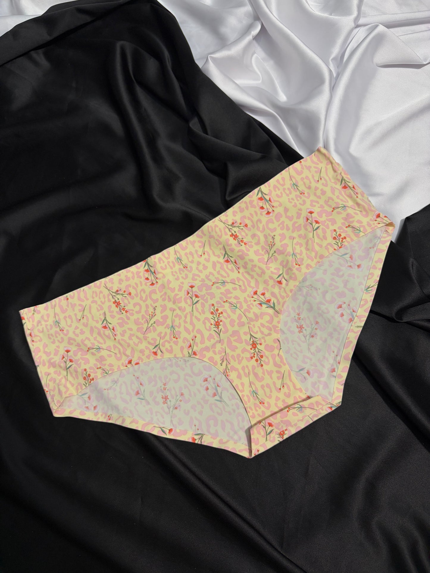 Honey dew laser cut | L