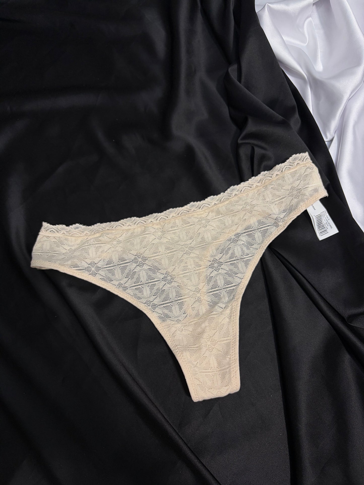 Love skin thong | S