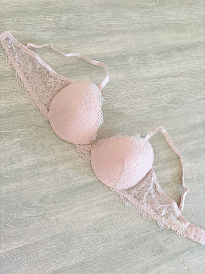 Jessica lace Simpson very soft lift bra