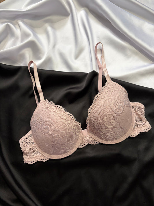 Laura ashley light push up bra | 34/75 B