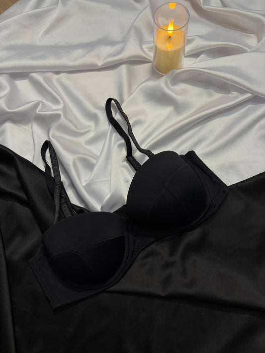 BCBG lightly padded bra | 34/75 B