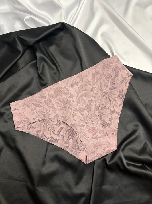 Adrienne vittadini seamless laser cut panty | S