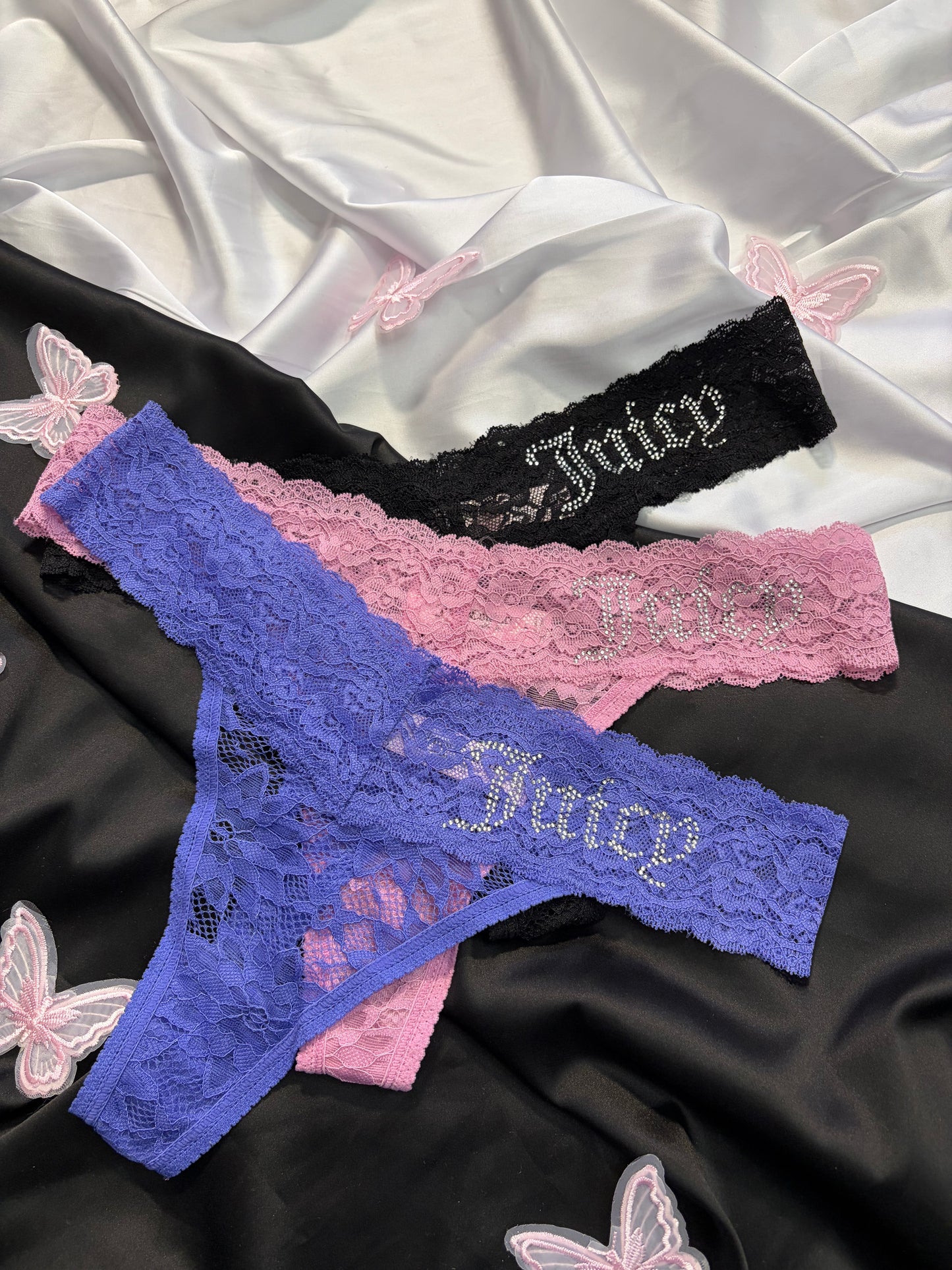 Juicy couture pack of 3 lace thongs | M