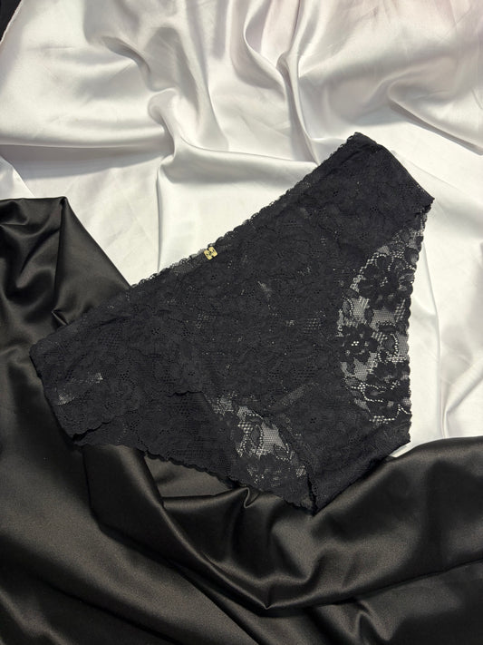 Nicole miller lace laser cut | L