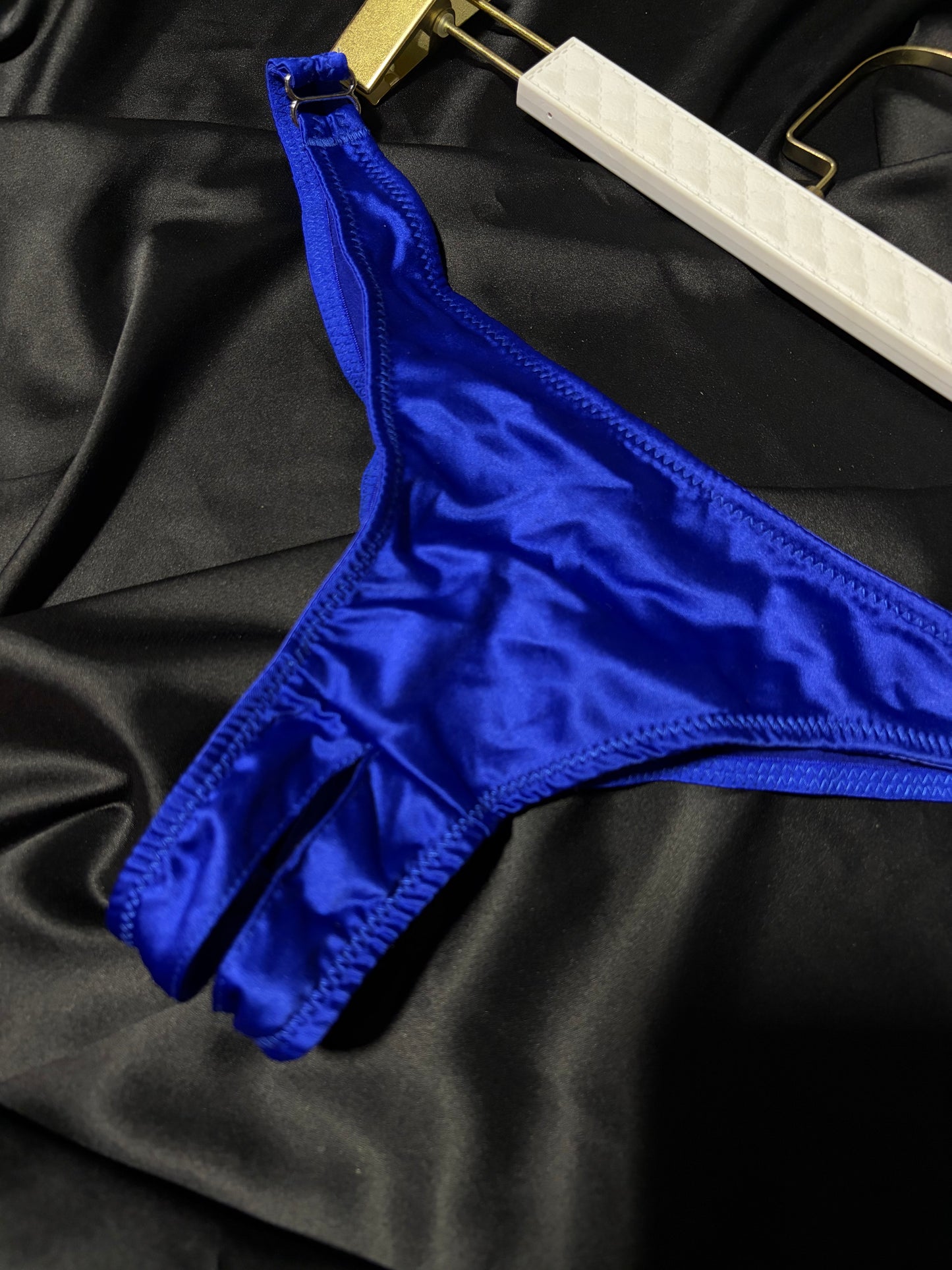 Fredricks of Hollywood electric blue hot panty