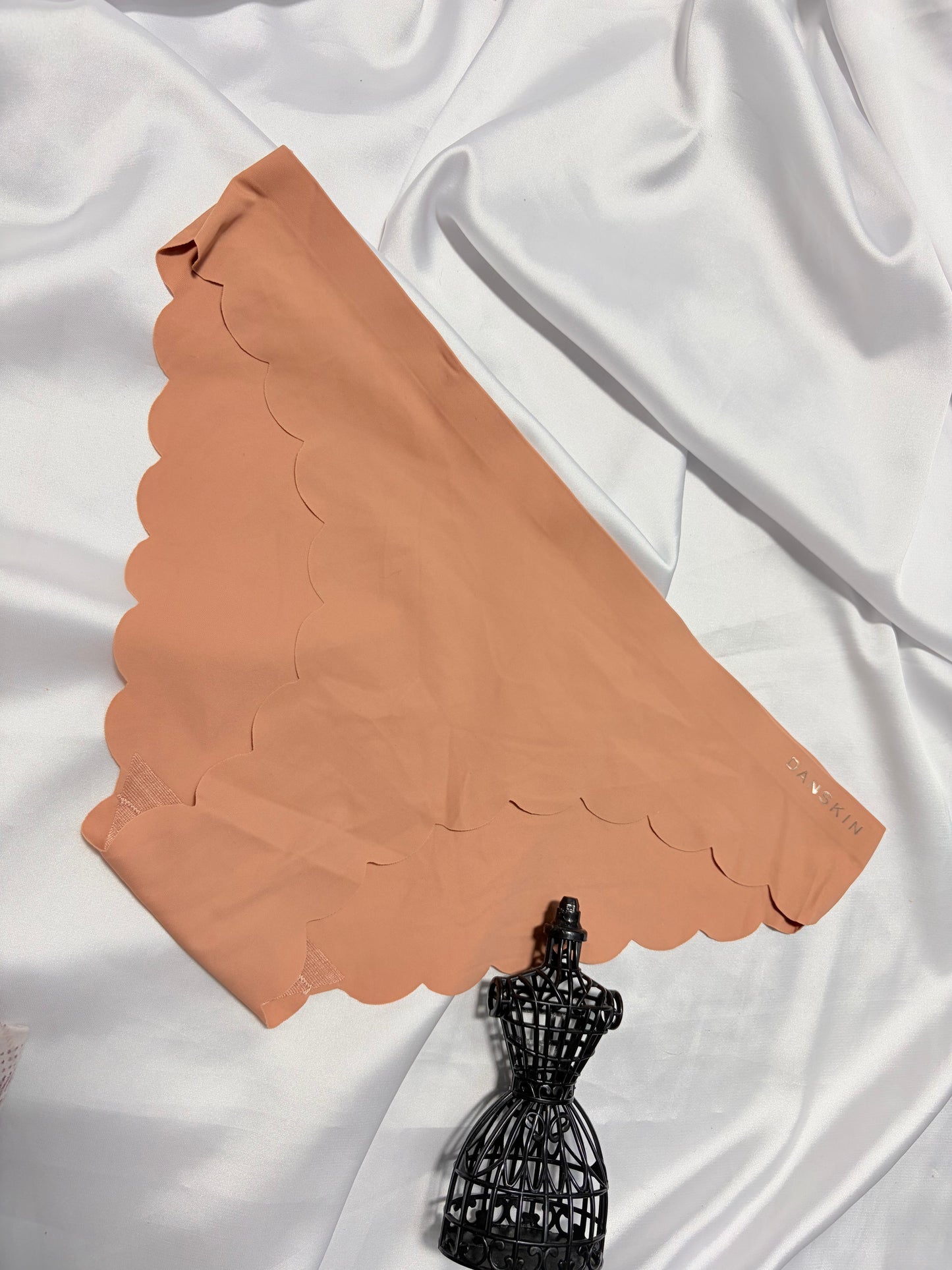 Danskin laser cut panty | S